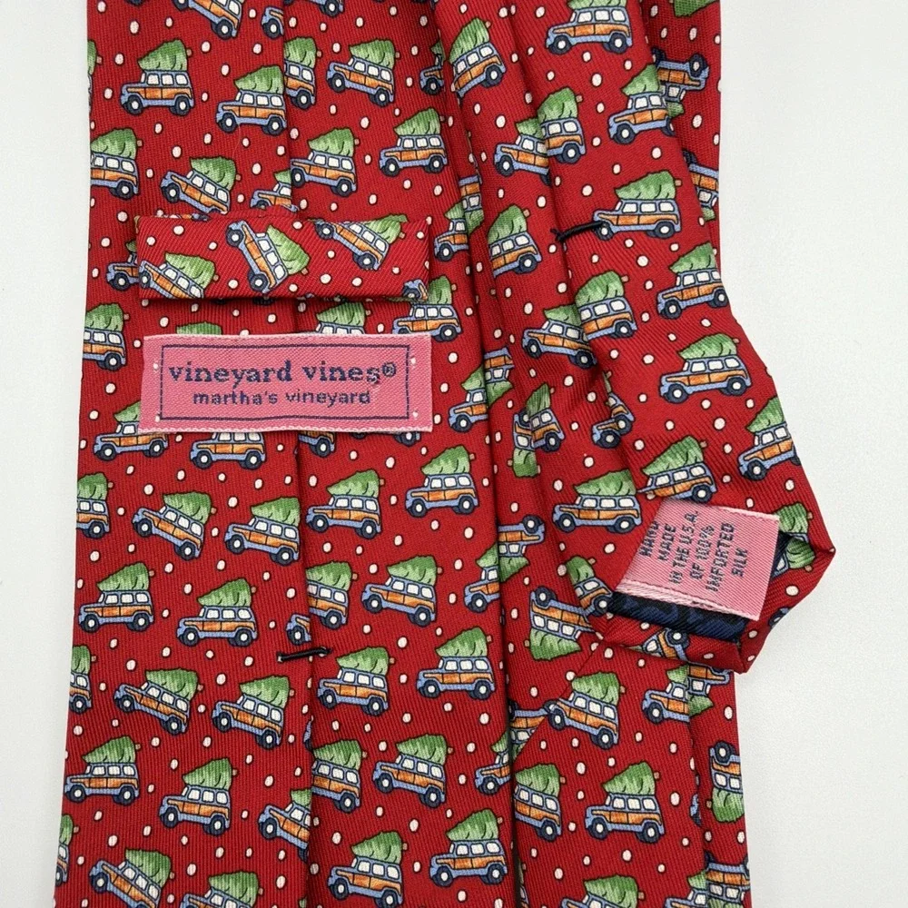 Vineyard Vines Boys Necktie Christmas Tree on Woody Station Wagon 100% Silk NEW
